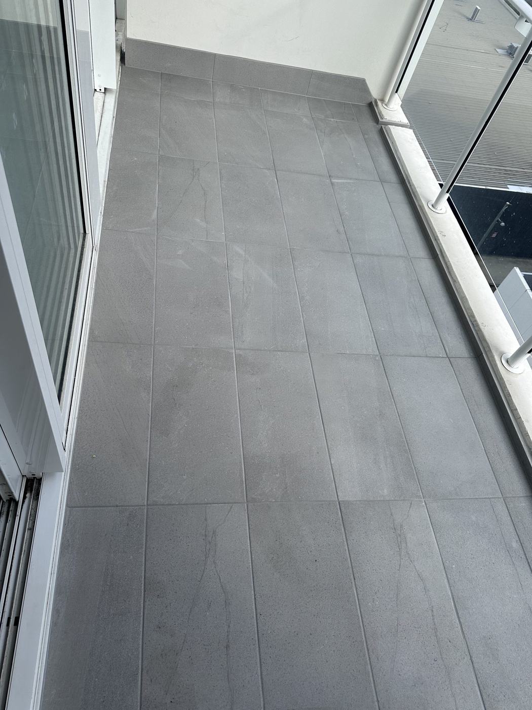 Balcony restoration - Hydro-Tec